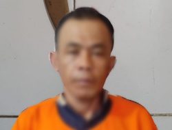 Cemburu Baca Isi Chat Istri, Pria Ini Bacok Tetangganya